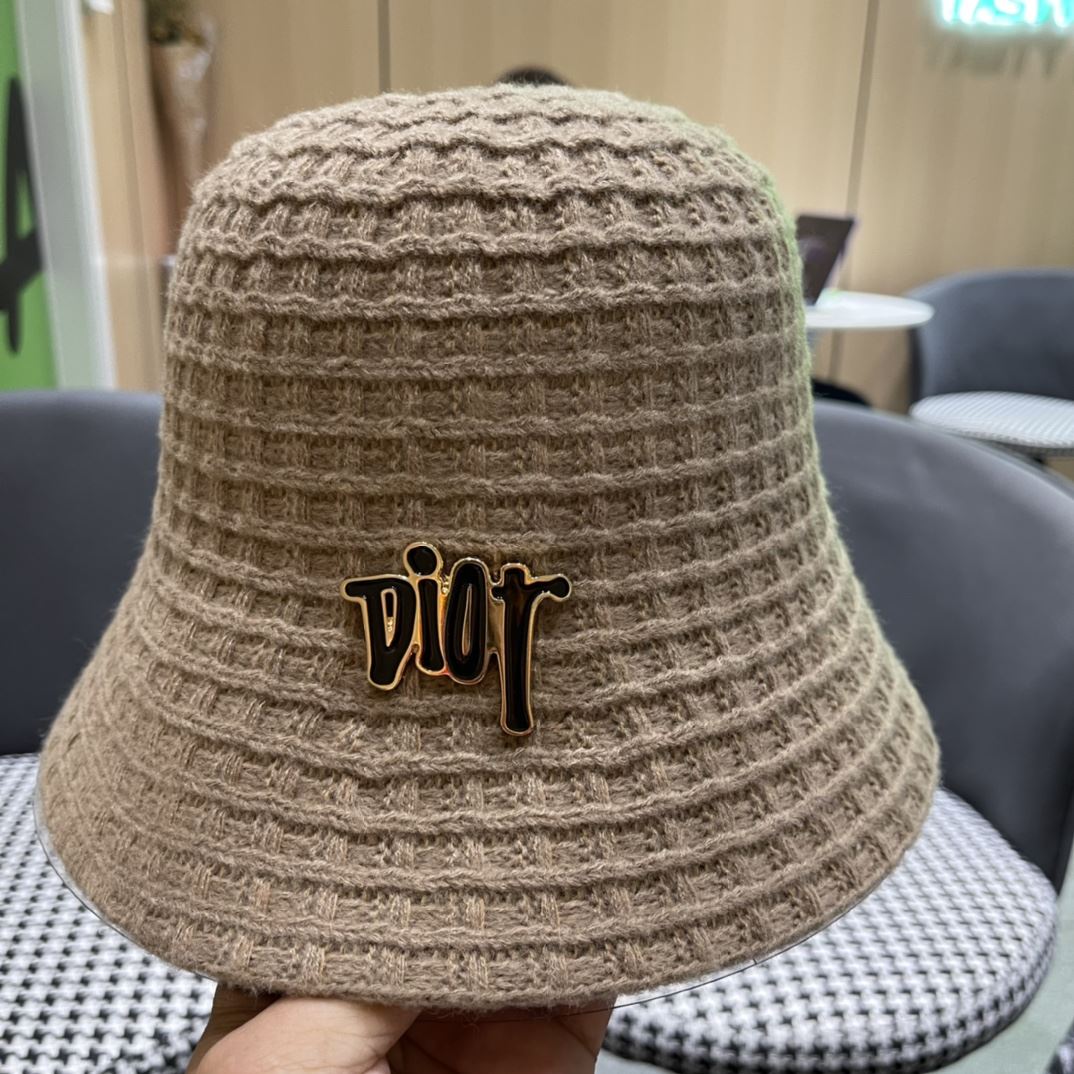 Christian Dior Caps